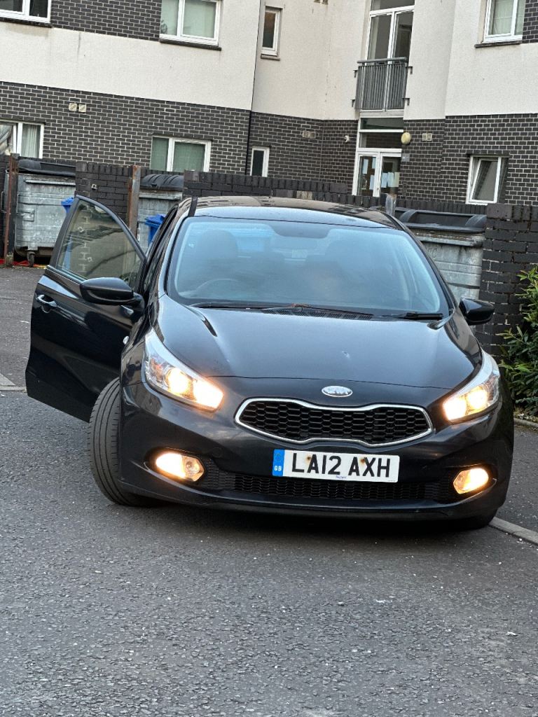 Kia, CEED, Hatchback, 2012, Manual, 1582 (cc), 5 doors
