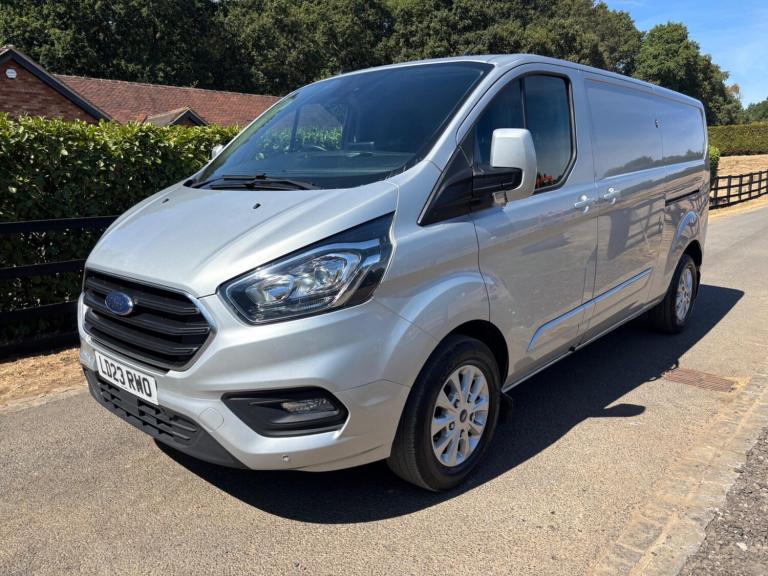 2023 Ford Transit Custom 2.0 EcoBlue 130ps Low Roof Limited Van PANEL VAN DIESEL Manual