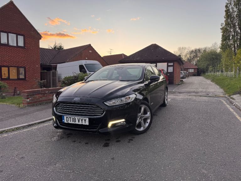 Ford Mondeo 2018 hybrid 