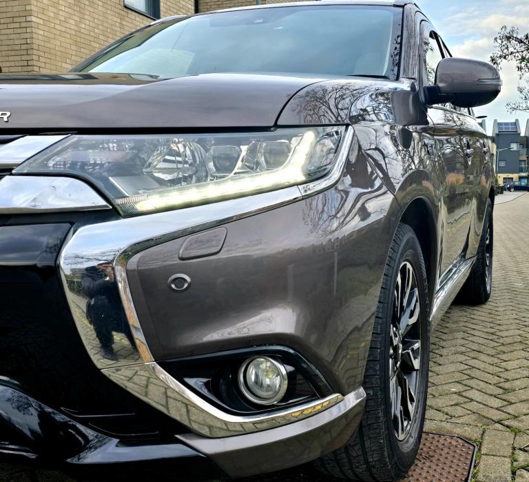 2018 Mitsubishi Outlander 2.0 PLUG-IN HYBRID 1YEAR MOT HPI CLEAR NEWLY SERVICED 3 MONTHS WARRANTY...