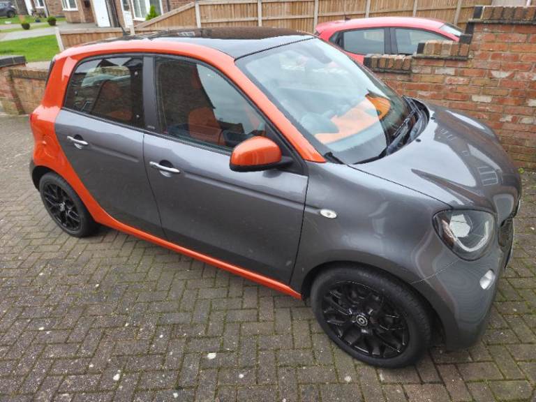 Smart ForFour (453) 71bhp 1.0L "Edition 1" Hatchback (2015)