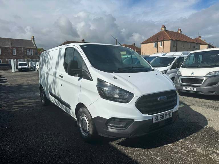 2018 Ford Transit Custom 2.0 TDCi 105ps Low Roof Van ECOBLUE L2H1 LWB EURO6- - PANEL VAN Diesel M...