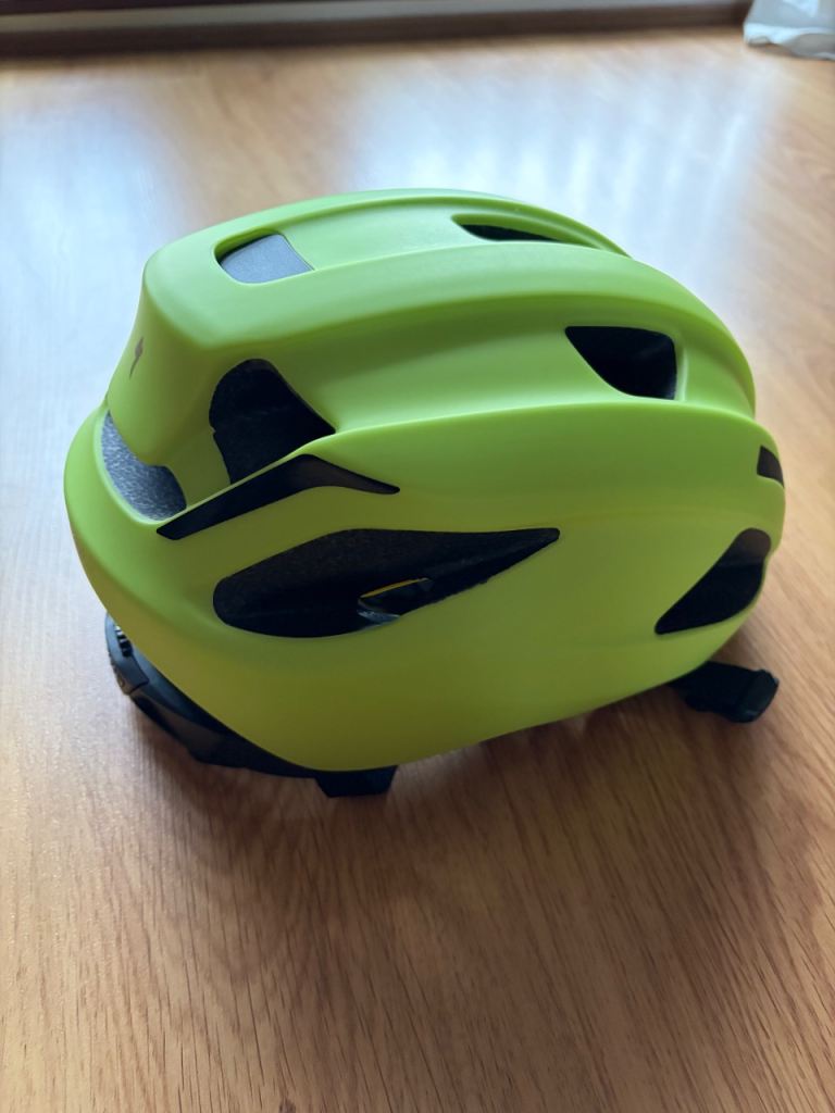 Specialized Bike Helmet – Yellow, As Good As New