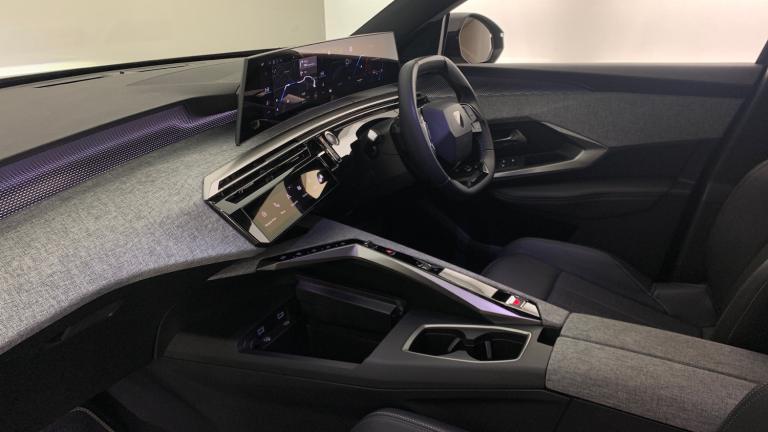 2025 Peugeot 3008 1.2 Hybrid 136 GT 5dr e-DSC6 HATCHBACK PETROL Automatic