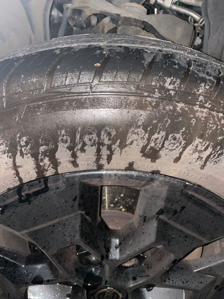 Continental Cross Contact 255/60 R18