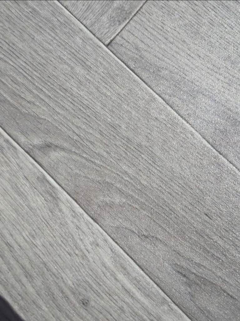 Grey vinyl flooring offcut x2 pieces 1 big 1 small