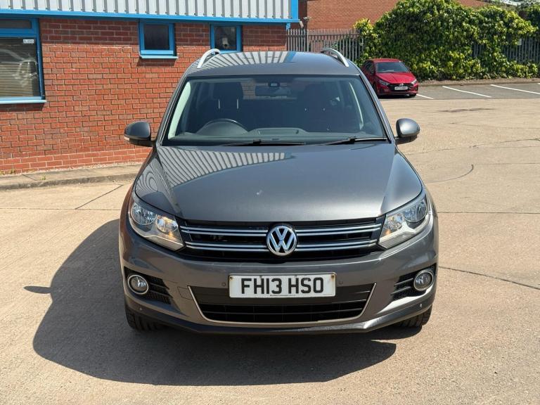 2013 Volkswagen Tiguan 2.0 TDi BlueMotion Tech SE 5dr [2WD] ESTATE DIESEL Manual
