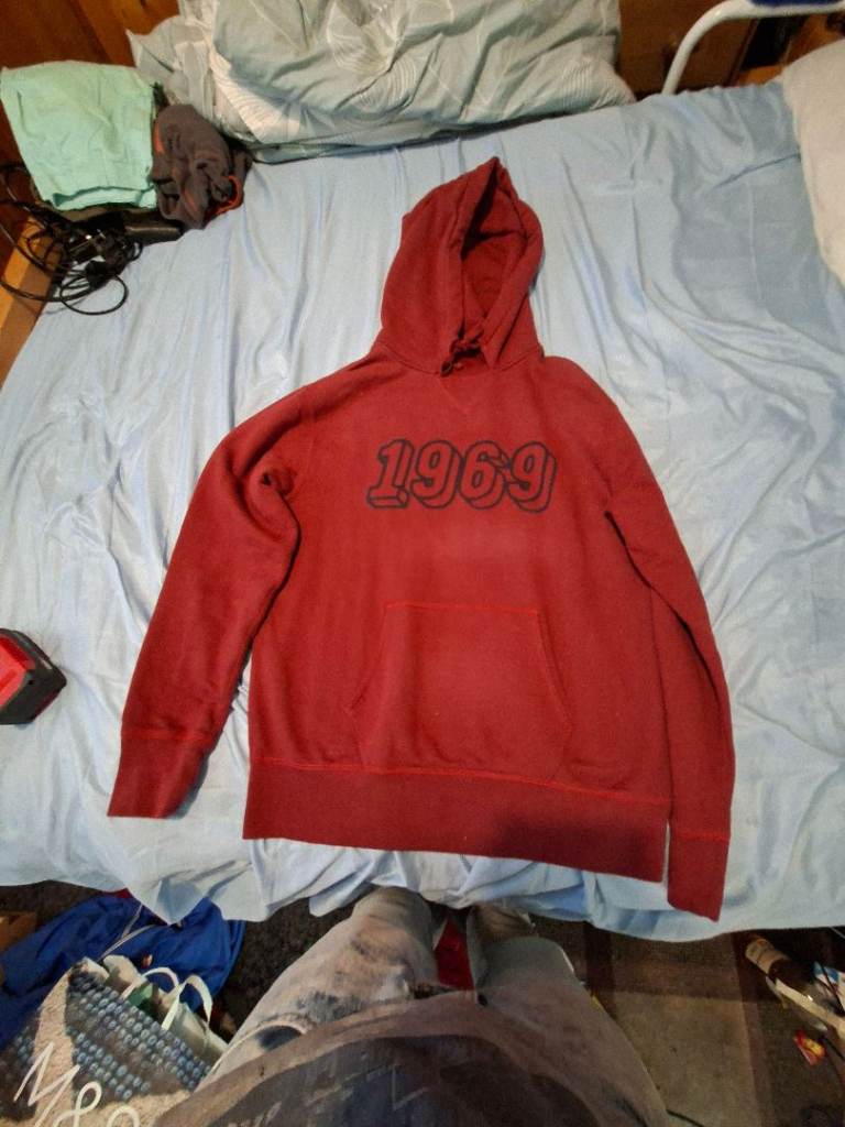 GAP 1969 Hoodie - Men's Medium, Red
