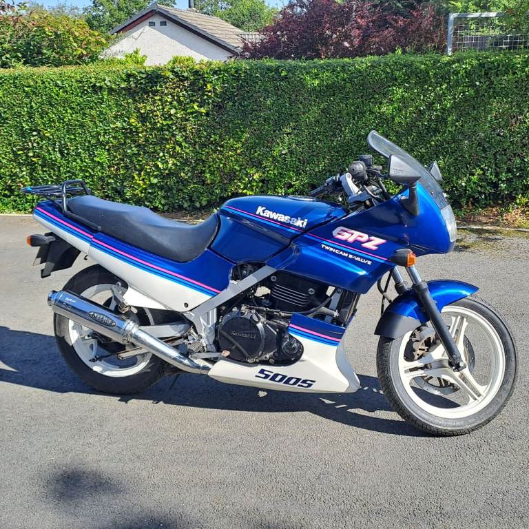 Kawasaki, 1990, 498 (cc)