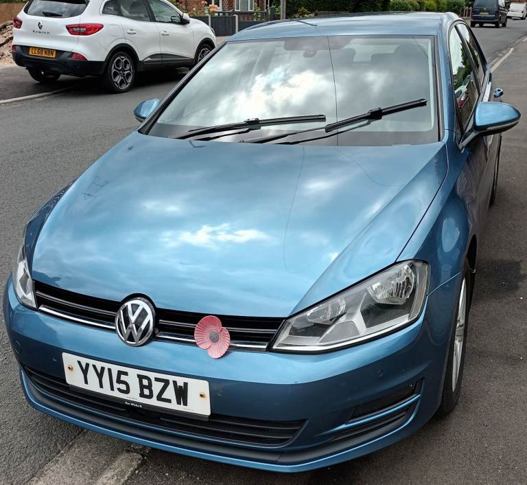 Volkswagen, GOLF, metallic blue, Hatchback, 2015, Manual, diesel, 1598 (cc), 5 doors, blue motion