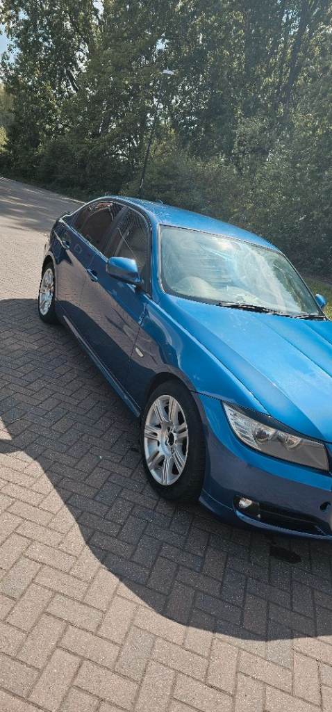 BMW, 3 SERIES, Saloon, 2011, Semi-Auto, 1995 (cc), 4 doors