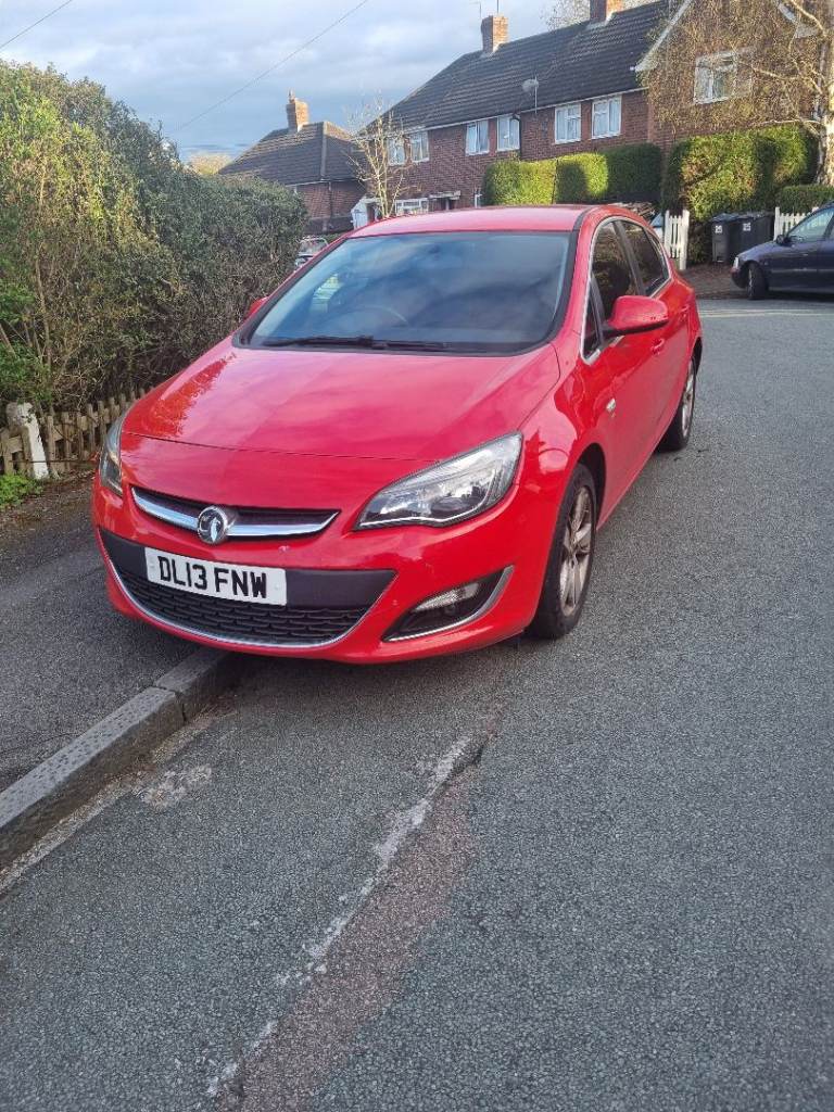 Vauxhall astra 2013 1.4 sri turbo