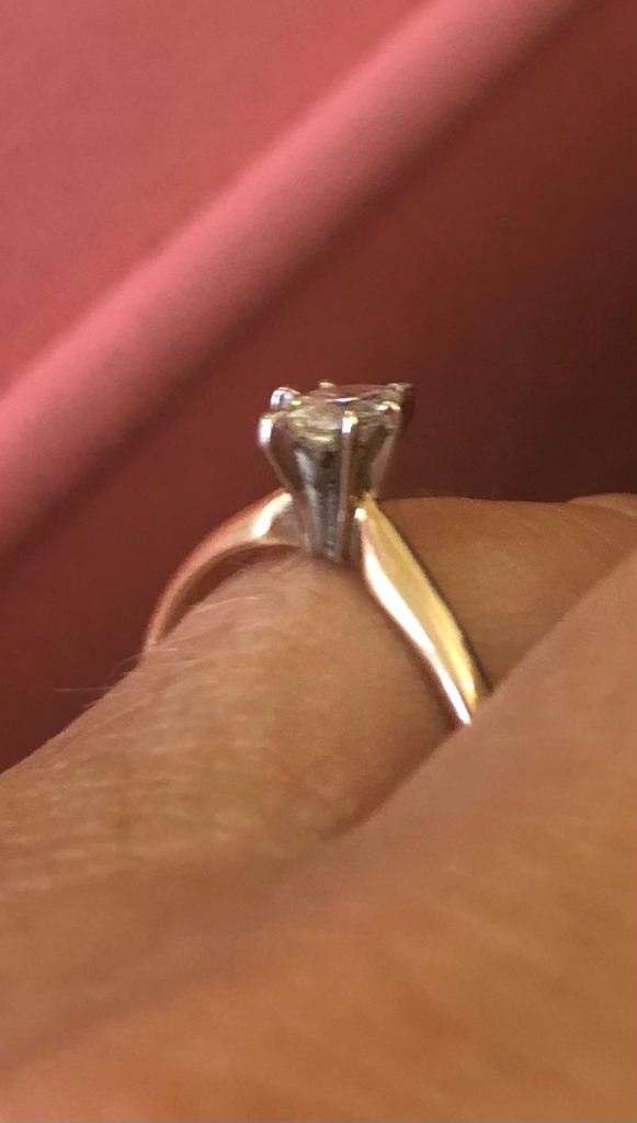 14k yellow gold diamond ring 9ct Garnet yellow gold diamond ring 