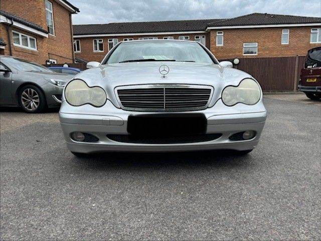Mercedes-Benz C180 Kompressor Classic SE 4dr Saloon ***AUTOMATIC***