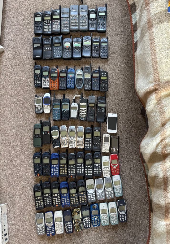 Mobile phones JobLot