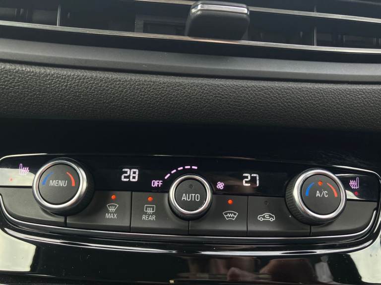 2023 Vauxhall Grandland 1.2 Turbo Ultimate 5dr Hatchback PETROL Manual