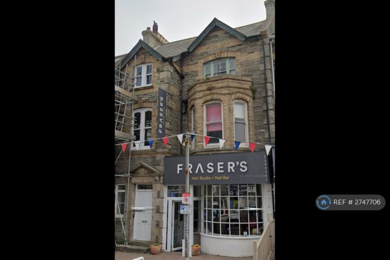 1 bedroom flat in Cliff Road, Newquay, TR7 (1 bed) (#2747706)