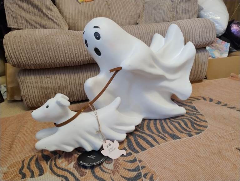 NEW with tags - TKMaxx Halloween large outdoor or indoor display ghost and dog sculpture