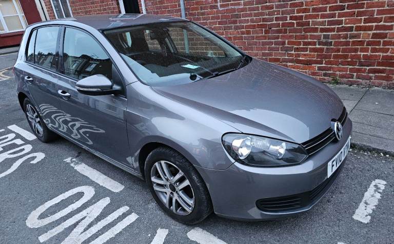 2010 Vw Golf 1.6 TDI DSG SEMI AUTO TURBO DIESEL
