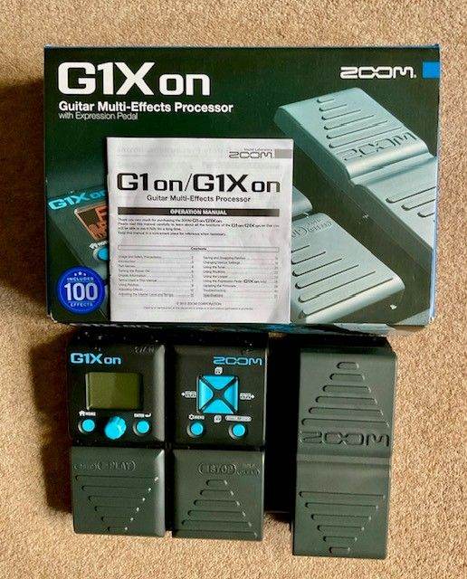 Zoom GX-1 Guitar effects pedal