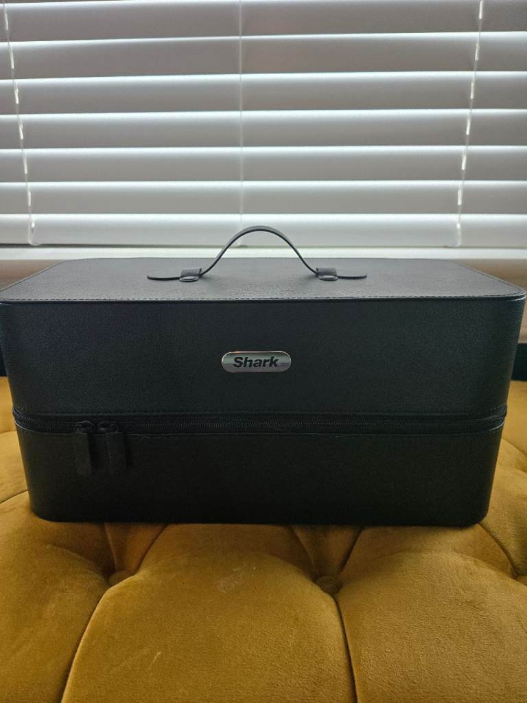 Shark FlexStyle Hair Styler with Case - Black Storage Box
