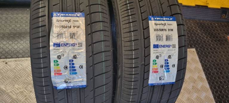205 50 16   2 x NEW!! tyres Triangle SporteX All Seasons