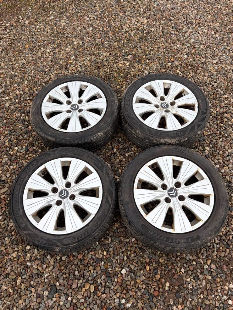 Citreon Alloy wheels 