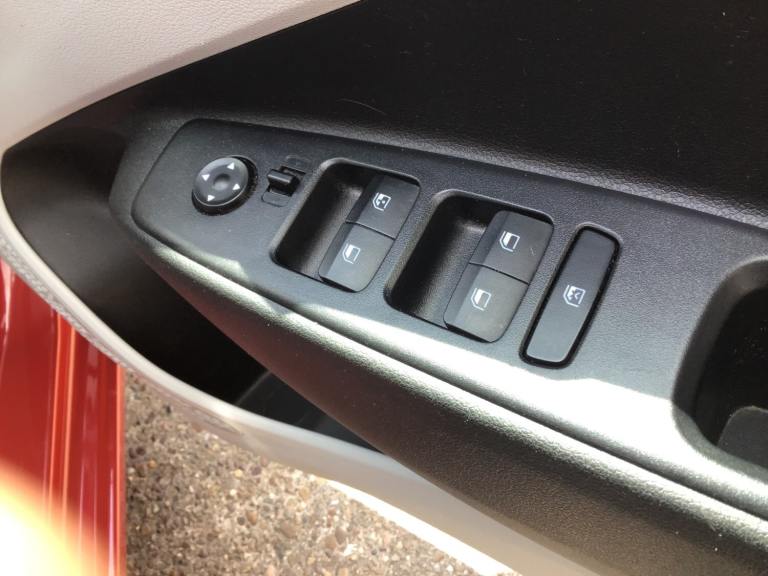 2022 Hyundai i10 1.2 MPi Premium 5dr Auto HATCHBACK Petrol Automatic