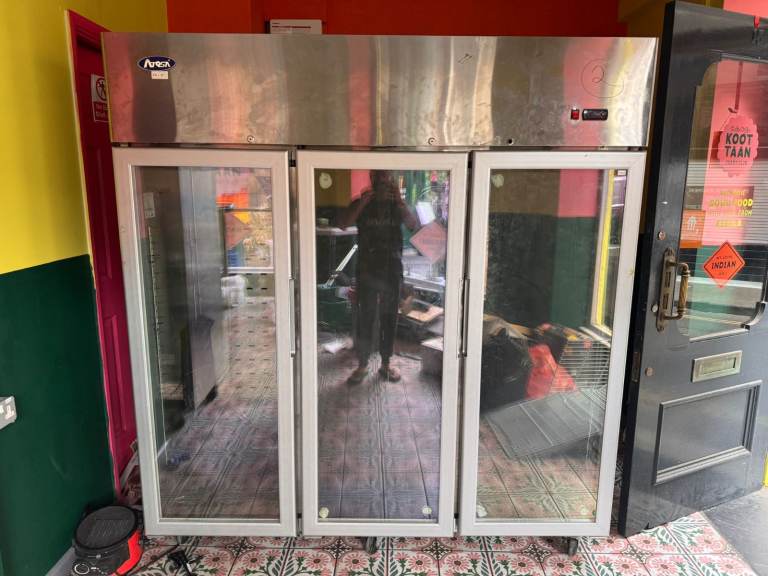Used but fully functional Atosa 1390L Triple Door Freezer.
