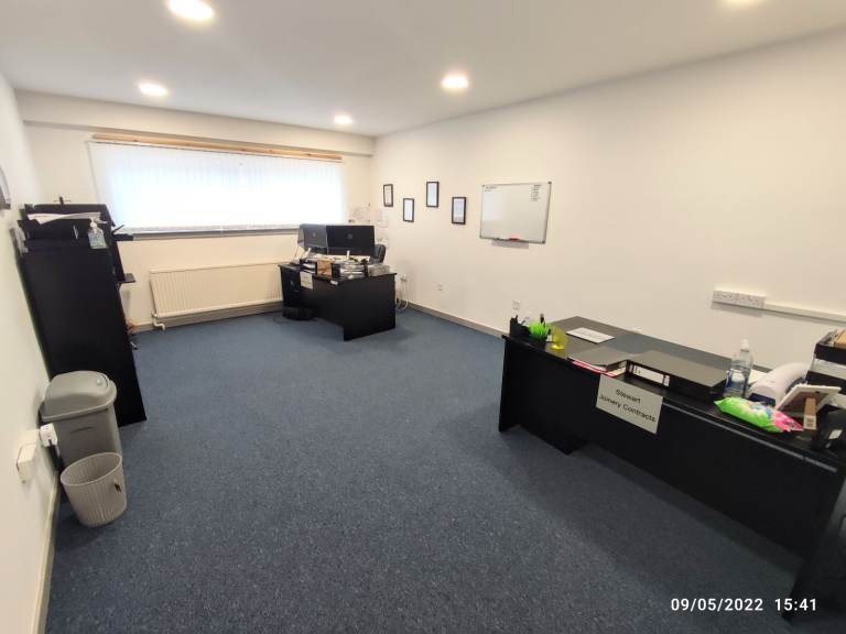 Serviced Office For Rent