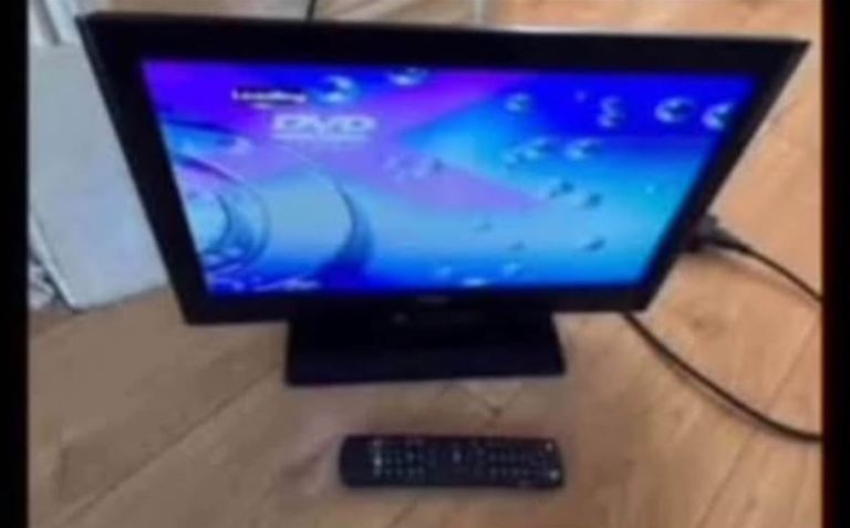 Superslim  12 volt 19 inch LCD tv with dvd player hdmi  , freeview  - 12v