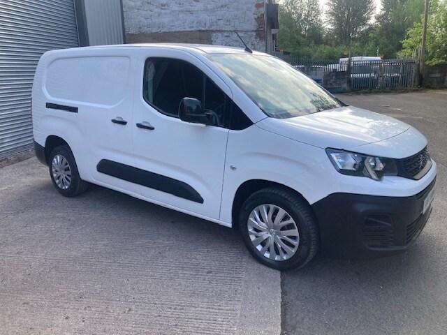 2022 Peugeot Partner 850 1.5 BlueHDi 100 Professional Premium Crew Van PANEL VAN DIESEL Manual