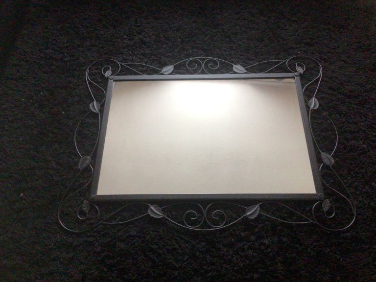 Wall mirror heavy £15