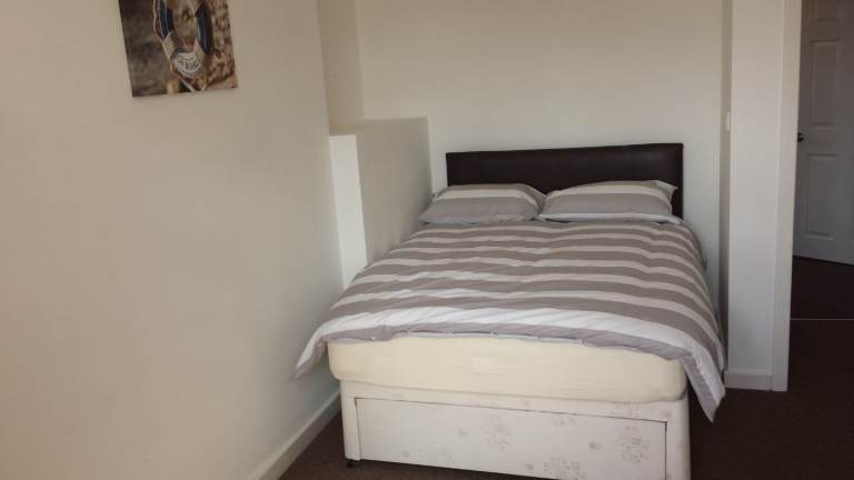 Double Room in shared house