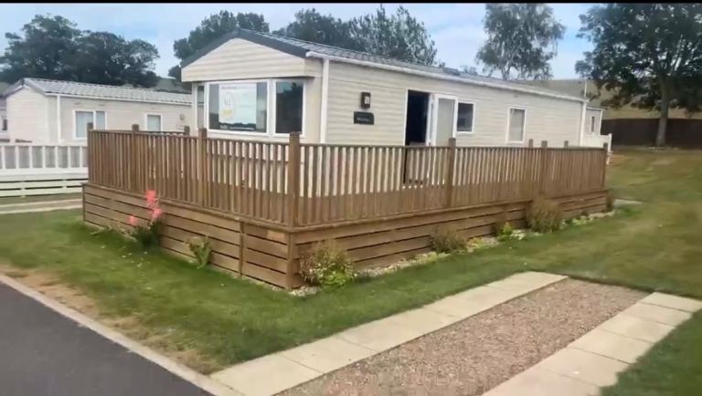 Stunning static caravan for sale on beautiful site in Bamburgh