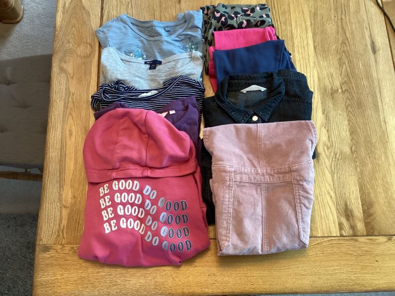 Bundle of girls clothes age 9-10