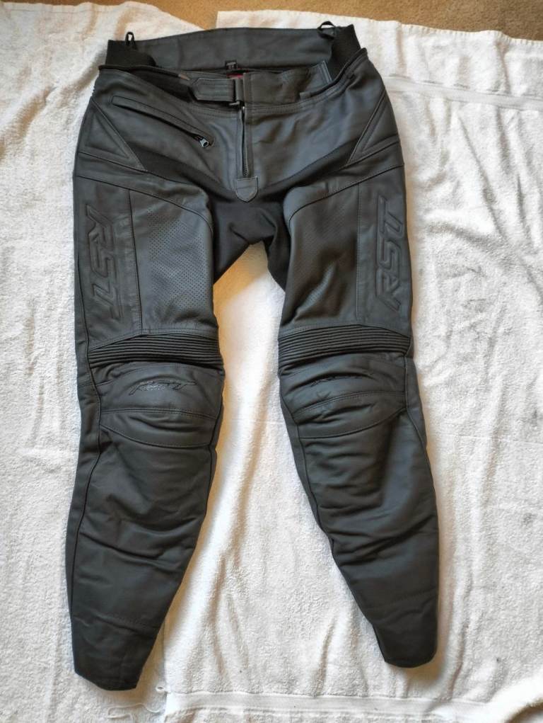 RST Tour 1 CE AAA Leather Motorbike Trousers Black 30" Reg leg worn once