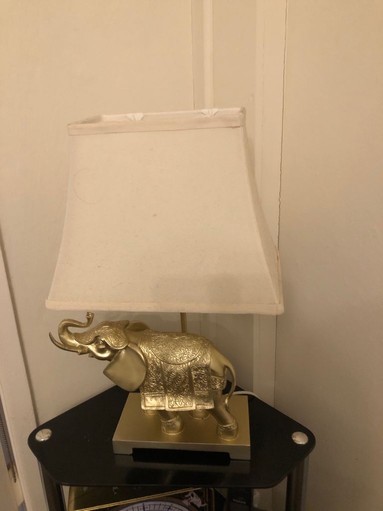 Table lamp