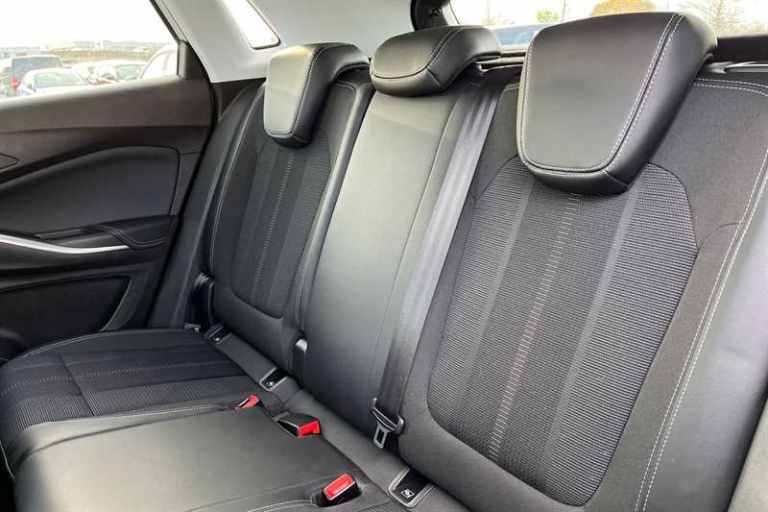 2023 Vauxhall Grandland 1.2 Turbo GS 5dr Auto HATCHBACK PETROL Automatic