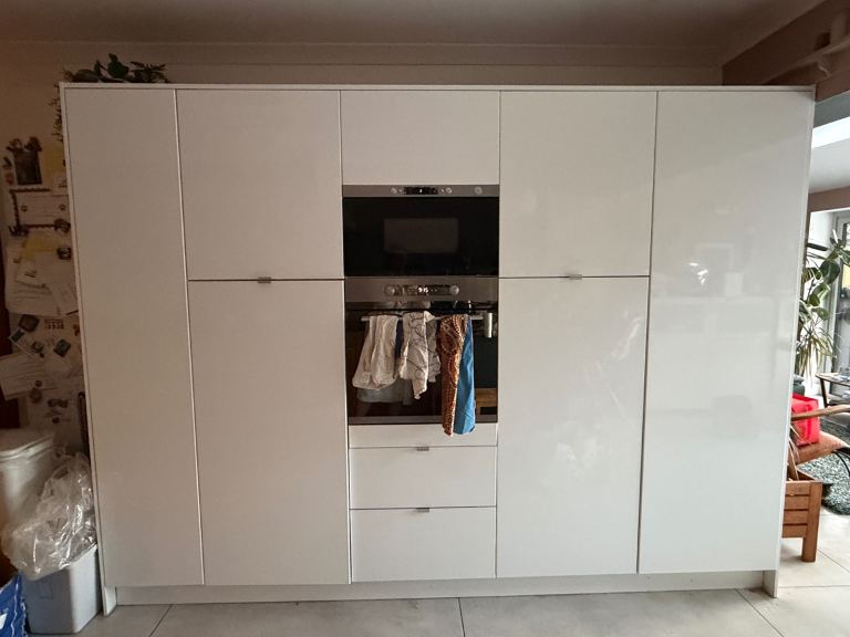 IKEA Faktum white gloss kitchen inc appliances 