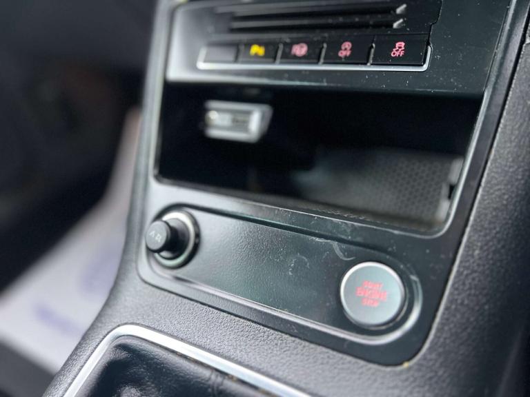 2015 Volkswagen Tiguan 2.0 Tiguan Match Edition TDI BlueMotion Technology 5dr SUV Diesel Manual