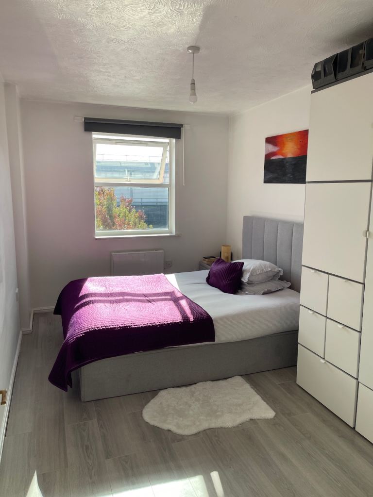 Room to rent in sw16 
