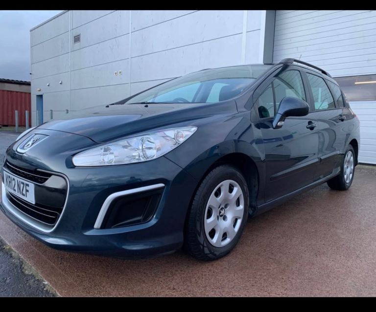 Lovely low mileage Peugeot 308 1.6 Semi-Auto, 1560 (cc), 5 doors