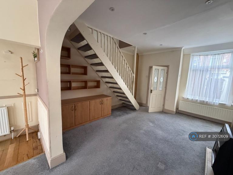 2 bedroom house in Kingsford St, Salford, M5 (2 bed) (#3072609)