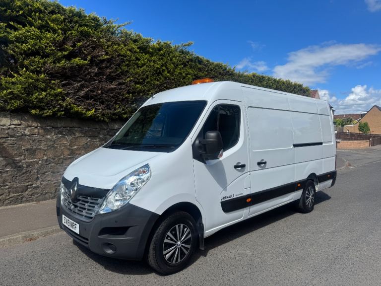 ULTRA RARE – RENAULT MASTER L4 JUMBO RWD – ONLY 41,000 GENUINE MILES