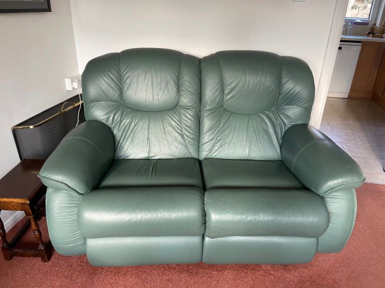 La-Z-Boy Two Seater Leather Recliner Sofa (slight wear)