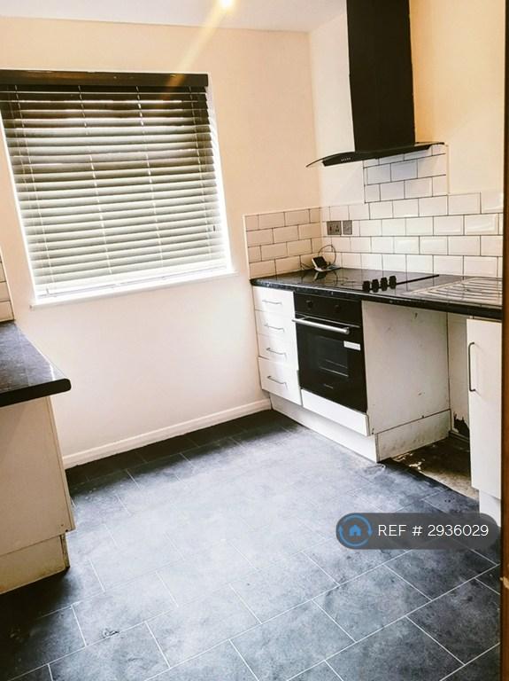 1 bedroom flat in Thorgam Court, Grimsby, DN31 (1 bed) (#2936029)