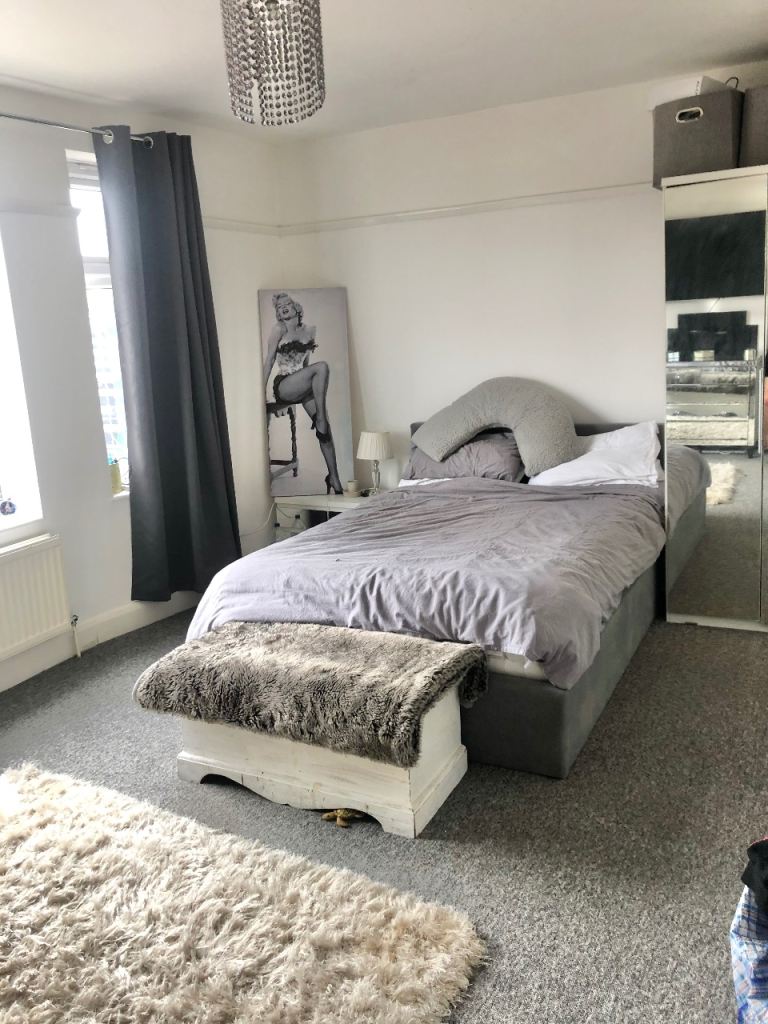 Large room available short / long term Hove £795