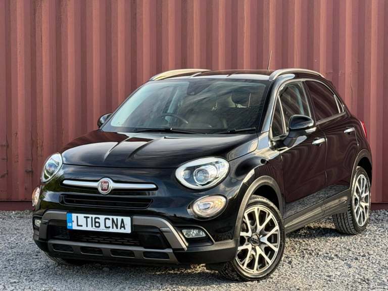 2016 Fiat 500X 1.6 MultiJetII Cross Plus Euro 6 (s/s) 5dr HATCHBACK Diesel Manual