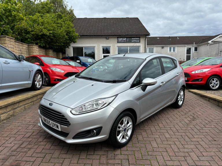 2015 Ford Fiesta 1.25 Zetec Euro 6 5dr HATCHBACK Petrol Manual